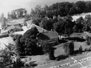 Luftaufn-Hofanlage von Südosten_2_2web_2